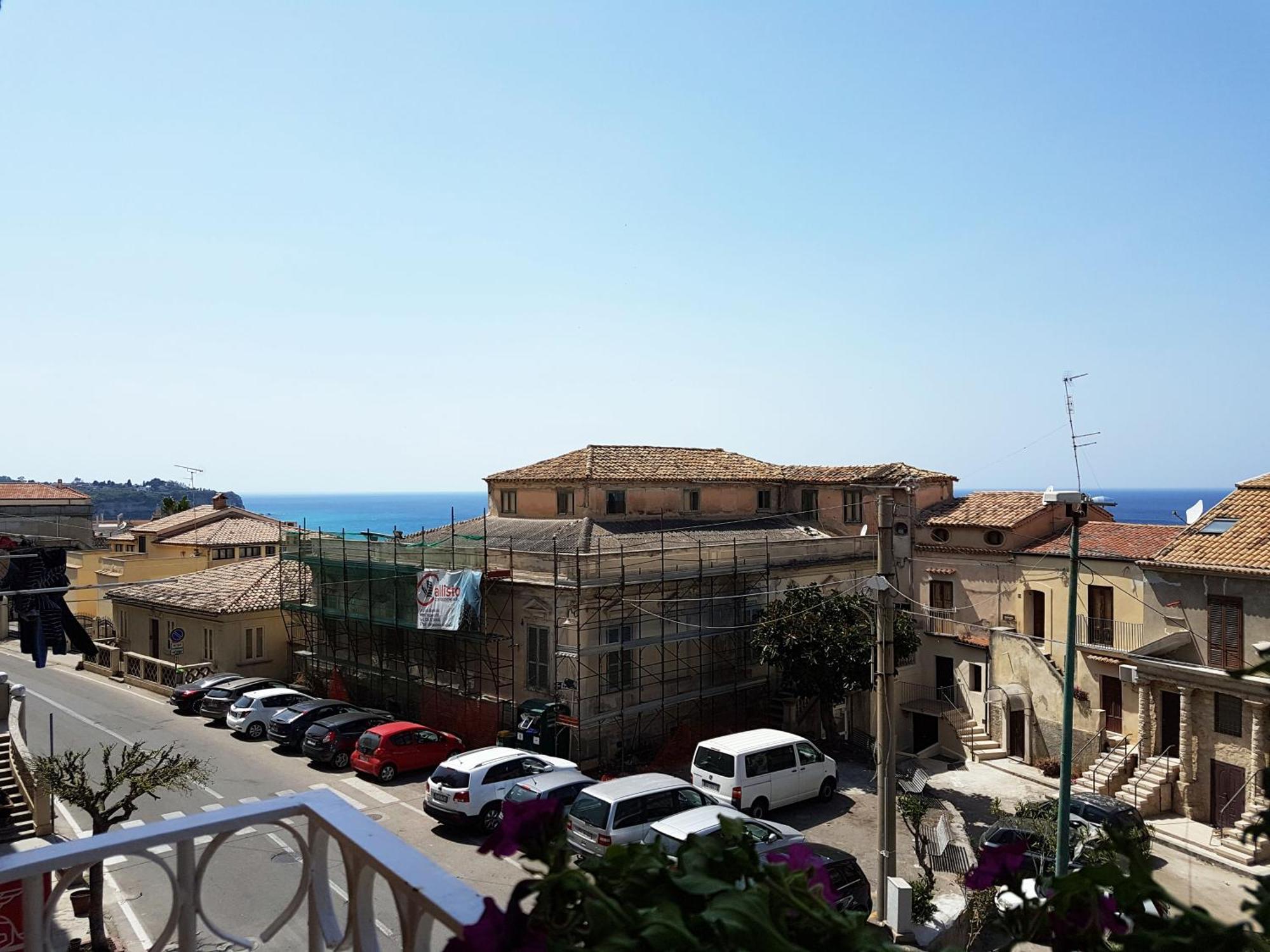 Don Ugo Luxury Rooms Tropea Bilik gambar
